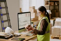 FIFO & FEFO: Apa Itu dan Mengapa Penting untuk Efisiensi Bisnis Anda?